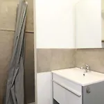 Beau T2 Renove Avec Balcons, Climatisation Et Proche Des Thermes - - Fr-1-553-115 דירה בלרוק-לה-באינס